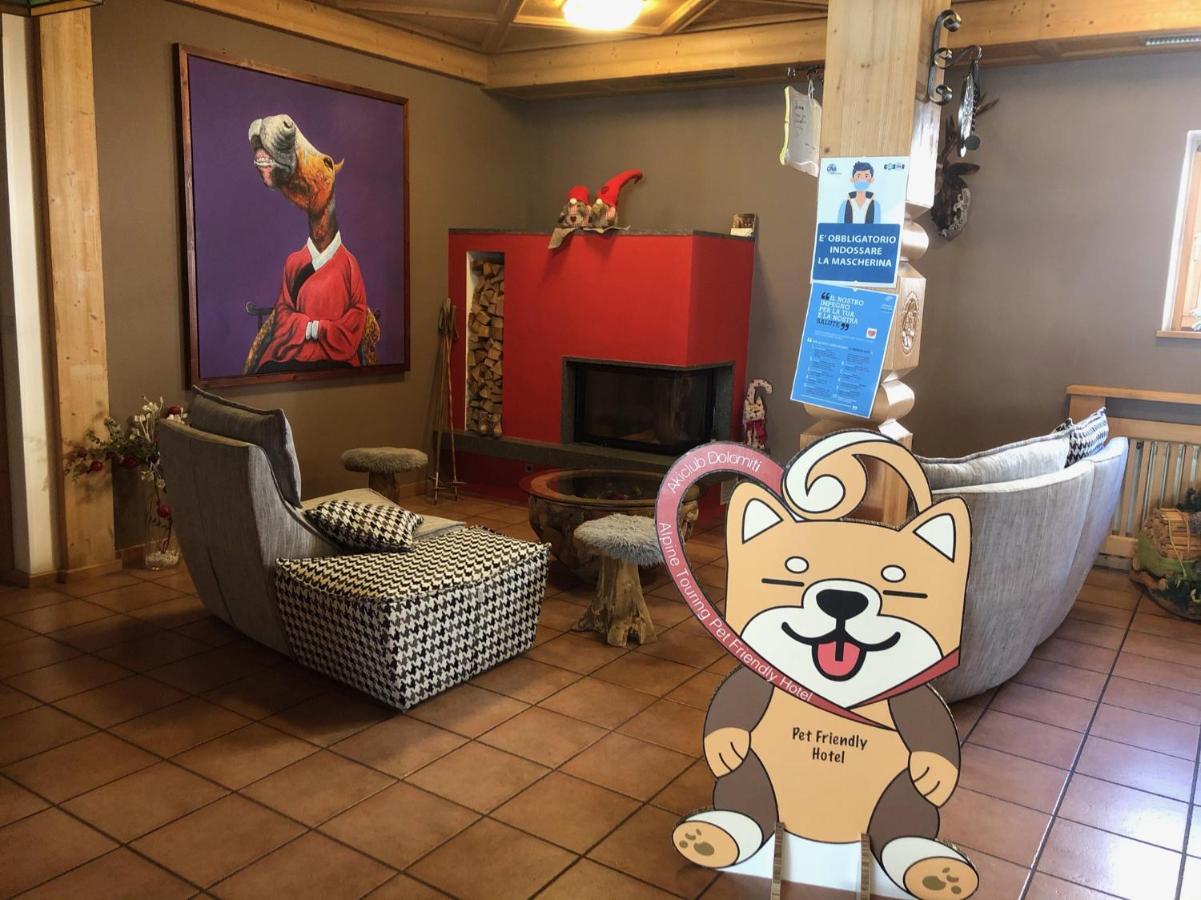 Alpine Touring Hotel-Petfriendly Pozza di Fassa Esterno foto