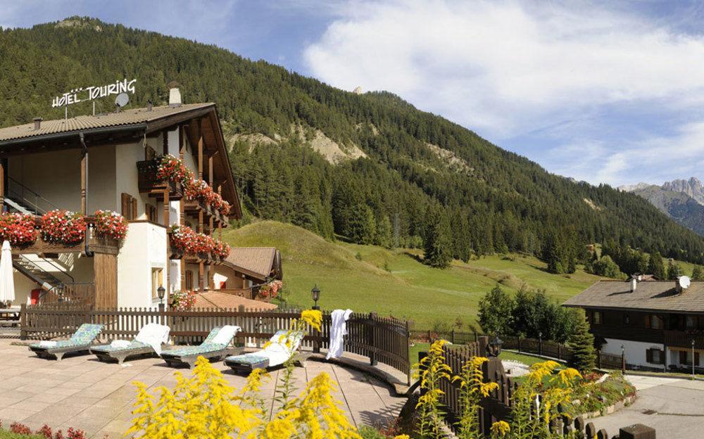 Alpine Touring Hotel-Petfriendly Pozza di Fassa Esterno foto